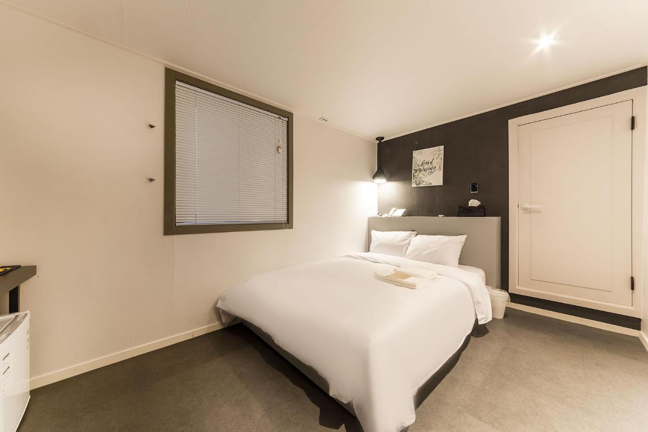 Hotel Yam Sinheung Station Seongnam Esterno foto