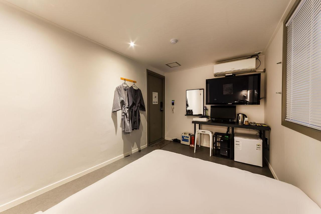 Hotel Yam Sinheung Station Seongnam Esterno foto